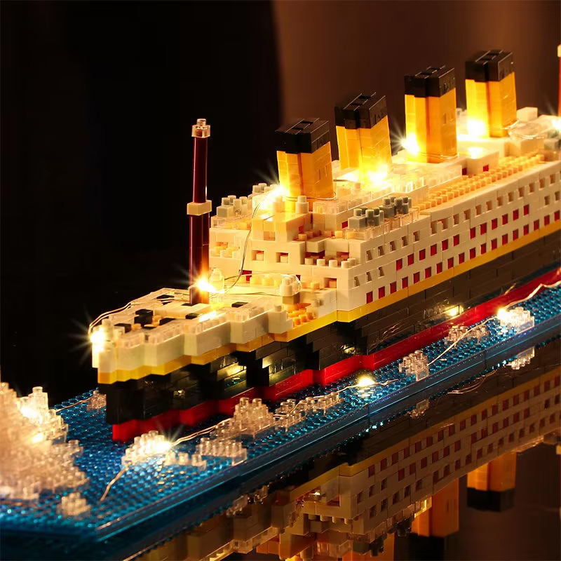 DIY Titanic Yaratıcı Lüks Buzd - Model Kit Titanic incelemesi ve fiyatı