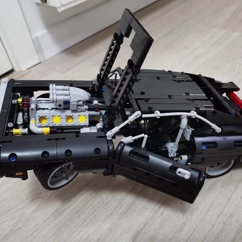 1077 Parça Teknik Araba Dodge  - Model Kit Dodge Charger incelemesi ve fiyatı